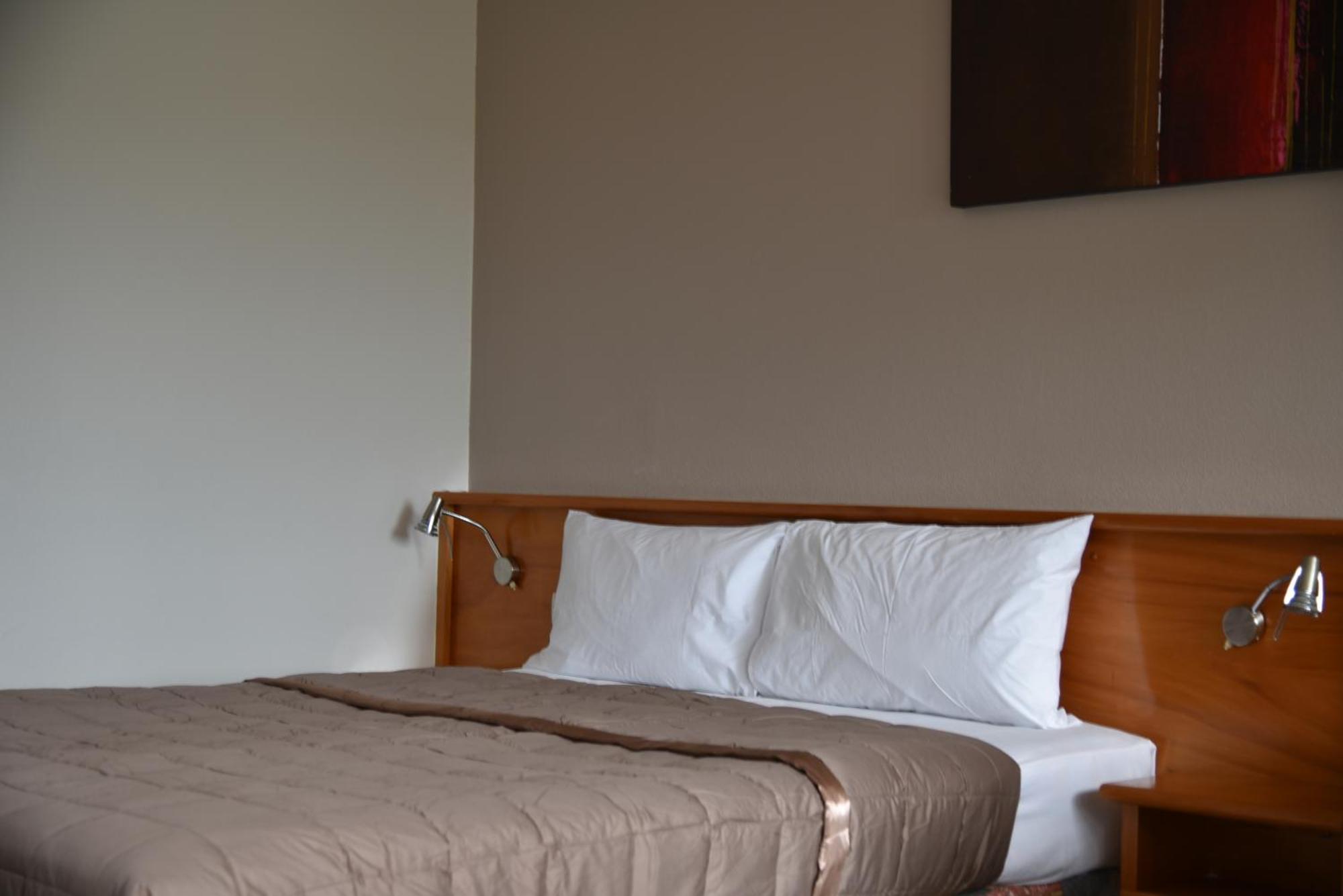 Aotea Lodge Поріруа Екстер'єр фото