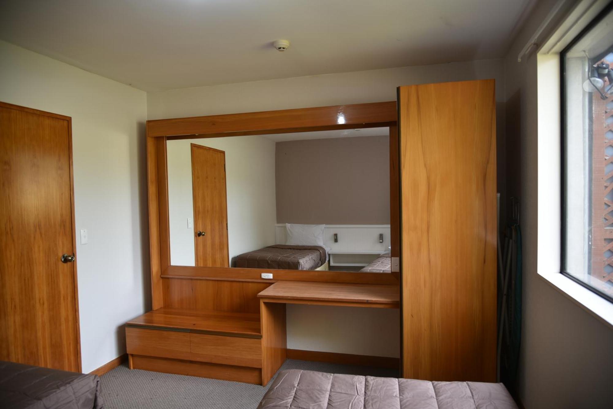 Aotea Lodge Поріруа Екстер'єр фото