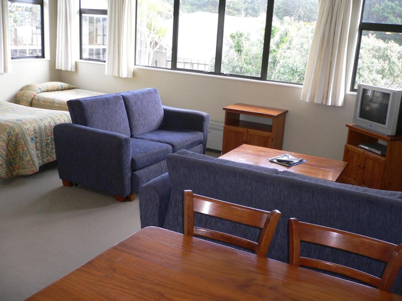 Aotea Lodge Поріруа Екстер'єр фото
